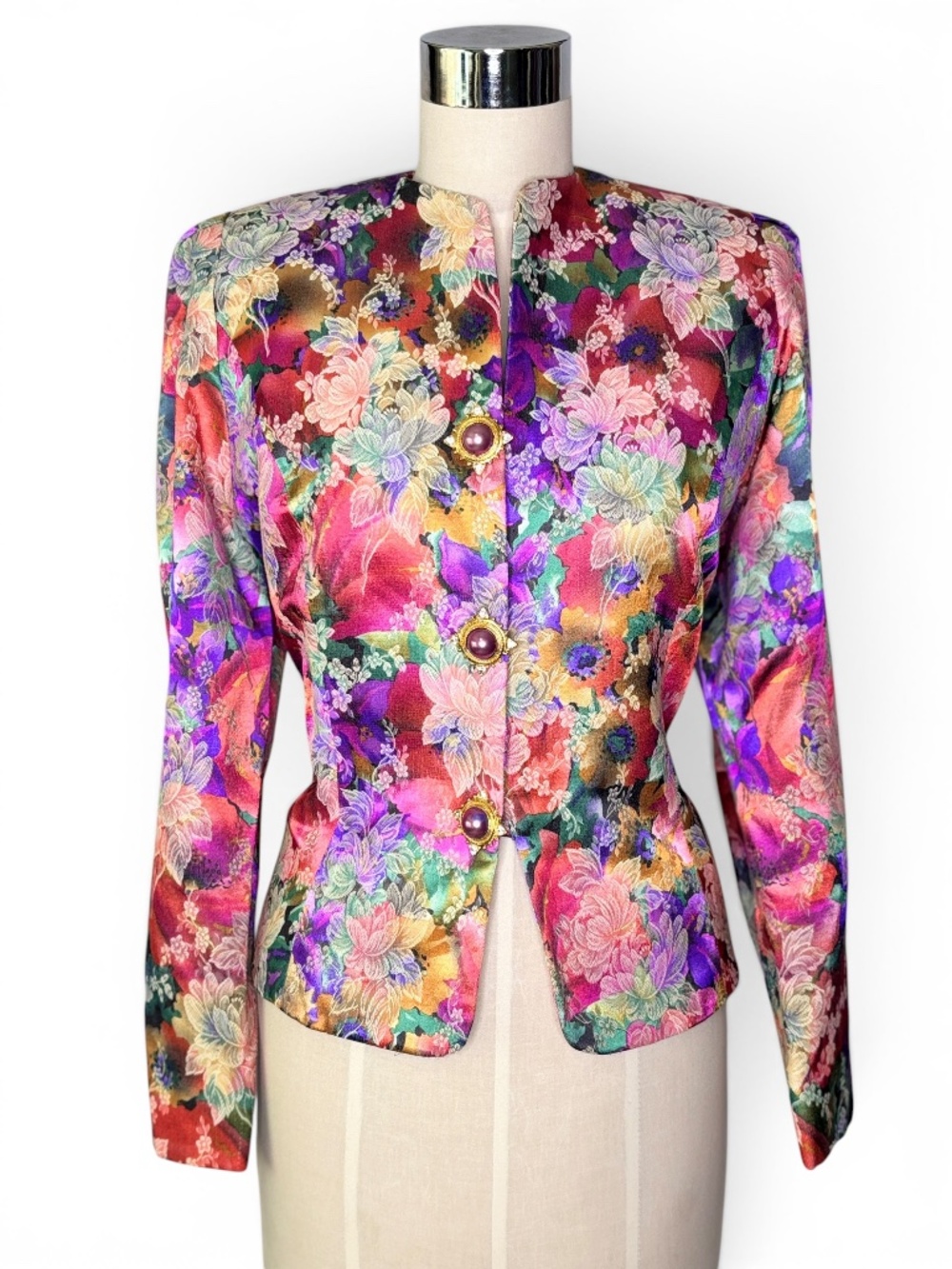 Vintage Ursula Floral Baroque Jacket with Statement Pearl Rhinestone Buttons‎ L